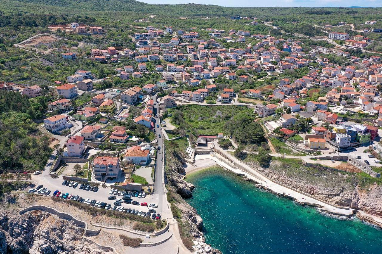 דירות Moro Vrbnik מראה חיצוני תמונה